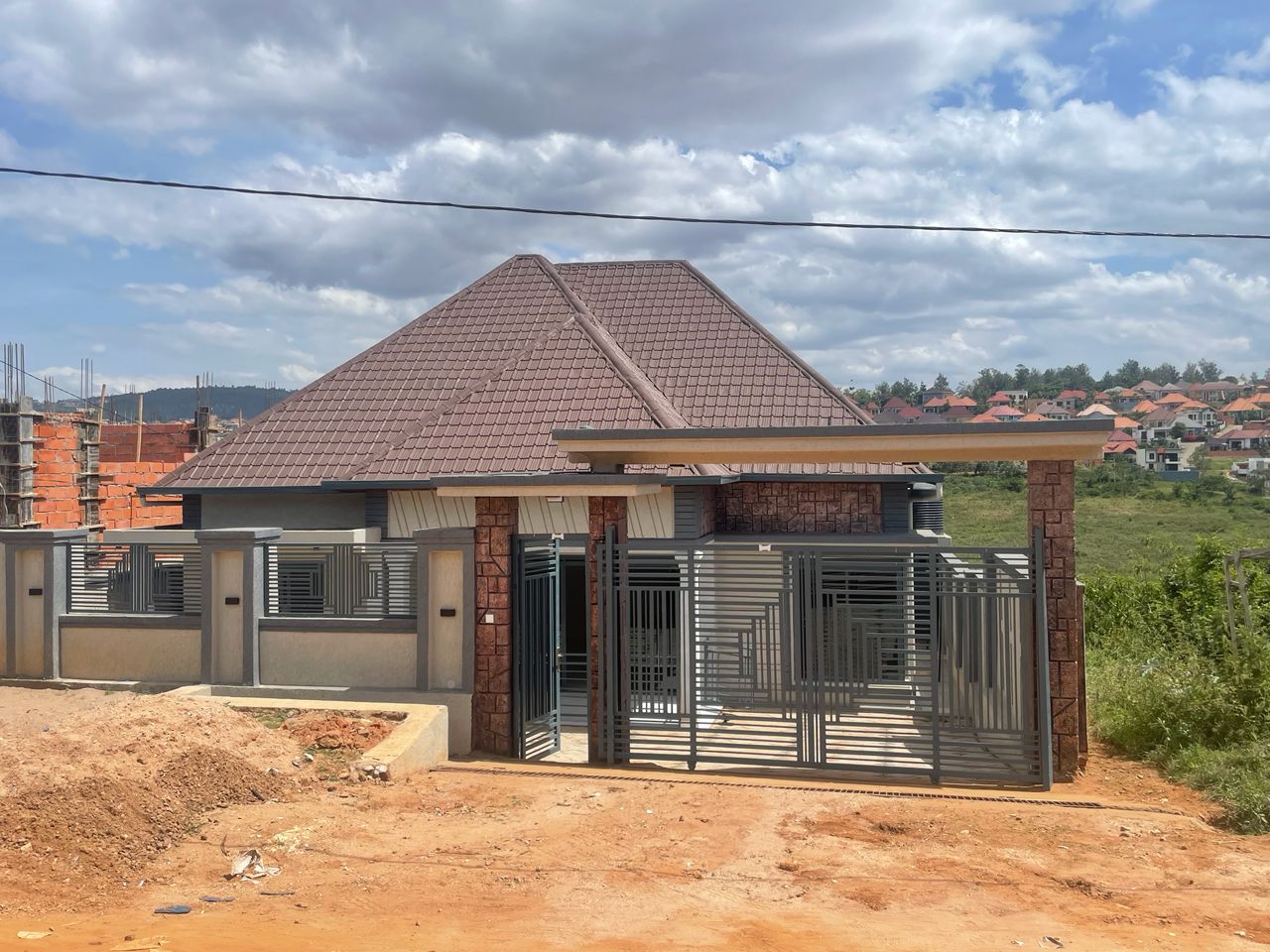 HOUSE FOR SALE IN  KICUKIRO