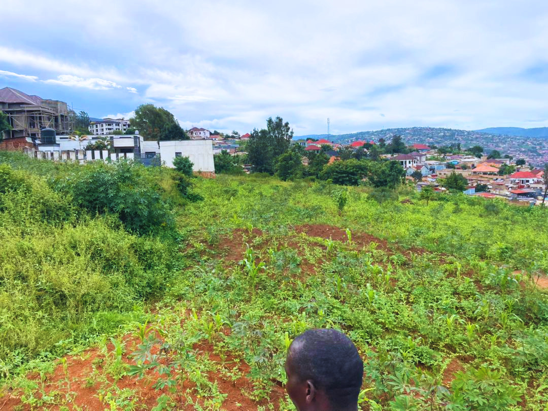 plot in Gasabo