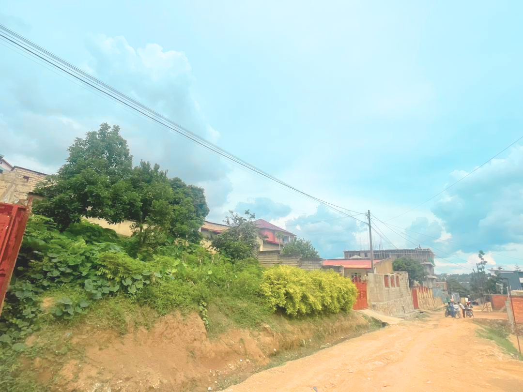 Plot in Gasabo