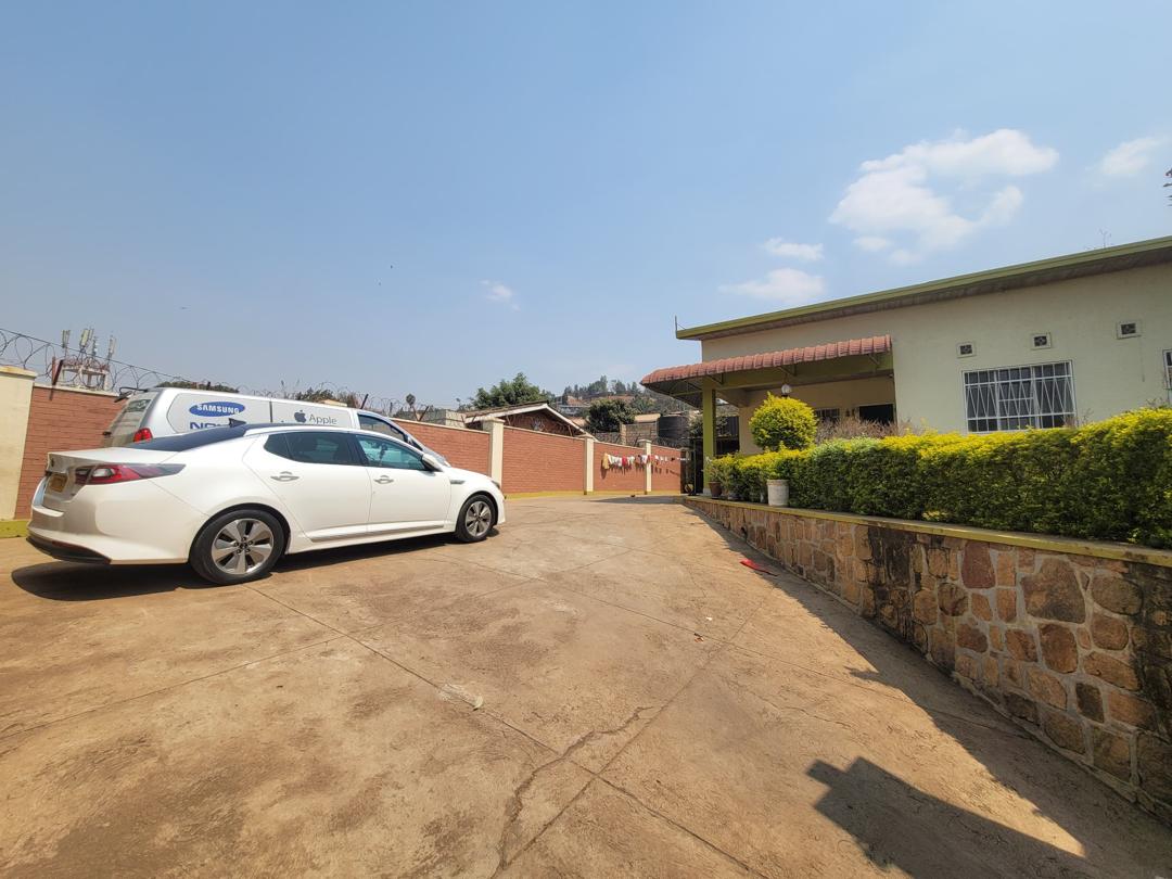 PRIME RESIDENTIAL PLOT FOR SALE-Muhima,Nyarugenge,Kigali