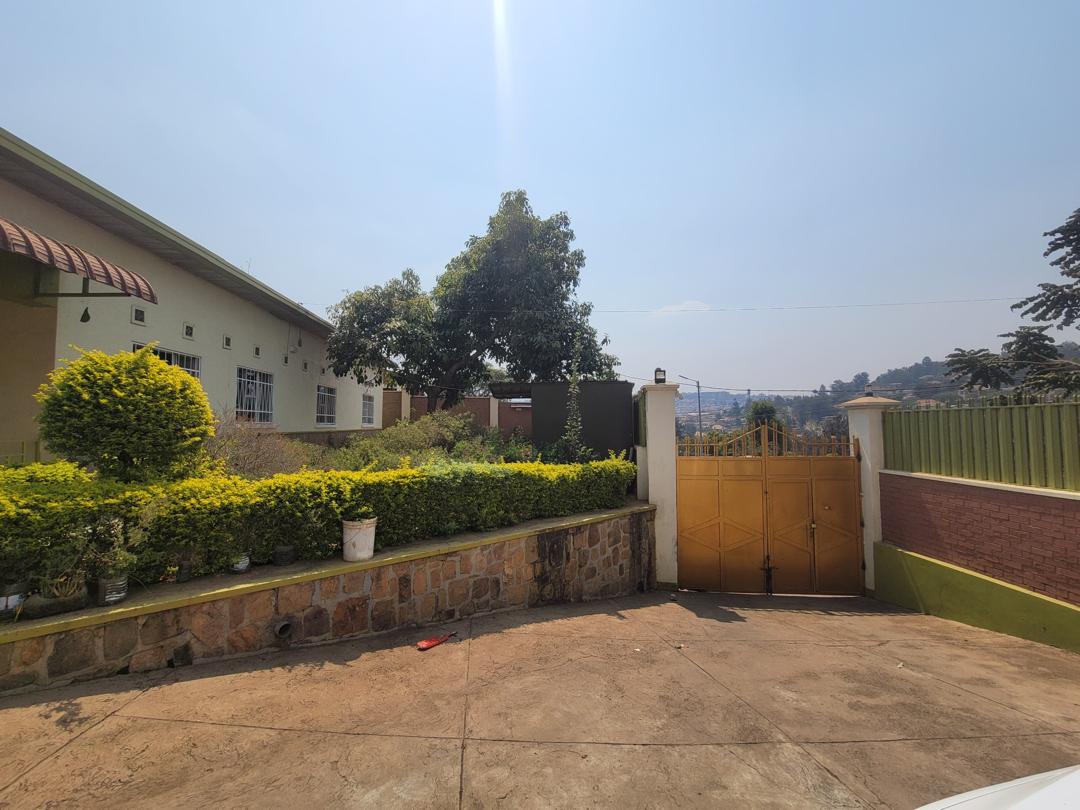 PRIME RESIDENTIAL PLOT FOR SALE-Muhima,Nyarugenge,Kigali