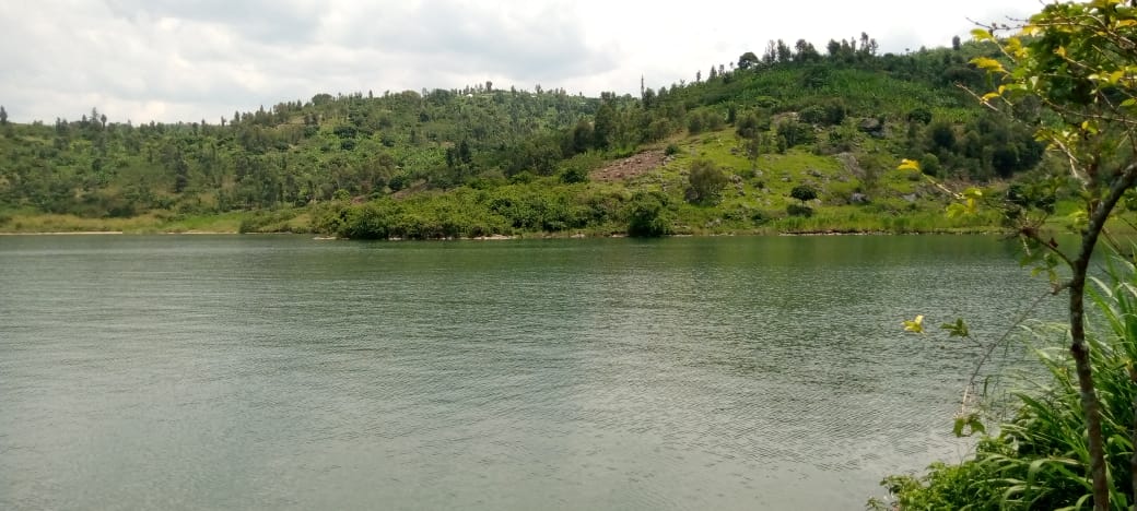 LAKE KIVU SHORES' LAND FOR SALE
